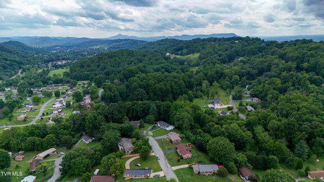 4804 Linda Court, Kingsport, TN 37664