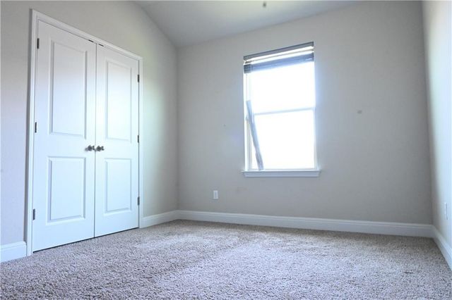 124 Gray Wolf DR, San Marcos, TX 78666