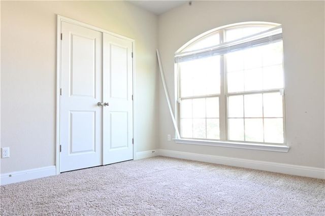 124 Gray Wolf DR, San Marcos, TX 78666