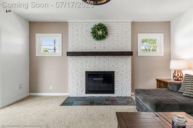 20200 Shores Street, Saint Clair Shores, MI 48080