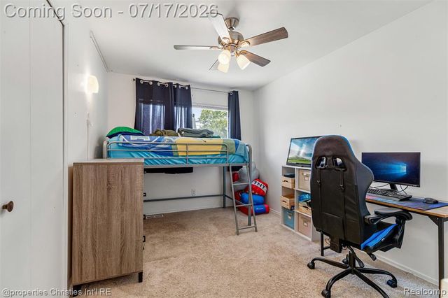 20200 Shores Street, Saint Clair Shores, MI 48080