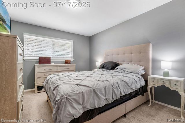 20200 Shores Street, Saint Clair Shores, MI 48080