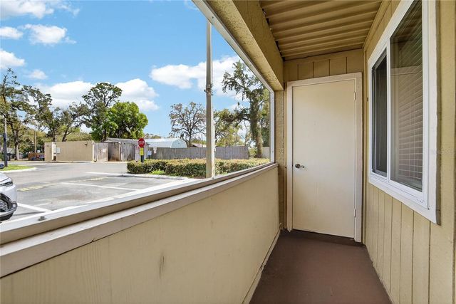 202 RED MAPLE PLACE 202, Brandon, FL 33510