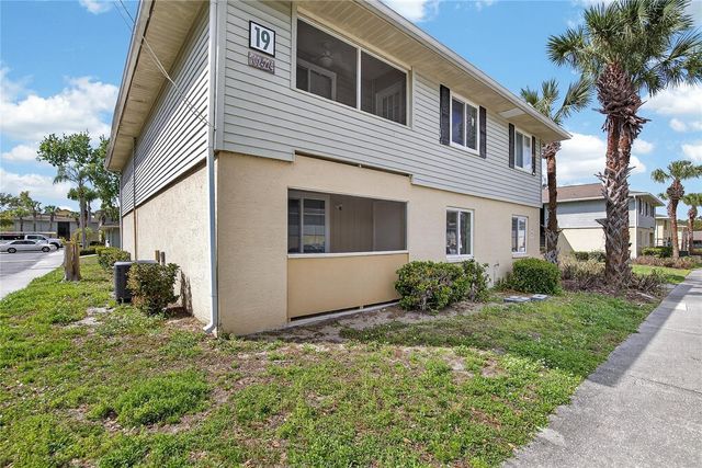 202 RED MAPLE PLACE 202, Brandon, FL 33510