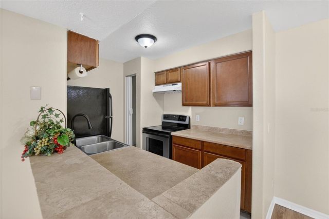 202 RED MAPLE PLACE 202, Brandon, FL 33510