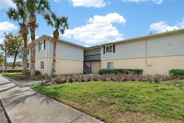 202 RED MAPLE PLACE 202, Brandon, FL 33510
