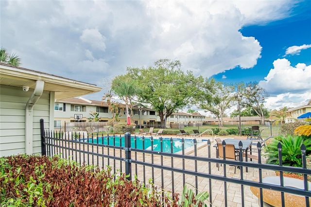 202 RED MAPLE PLACE 202, Brandon, FL 33510