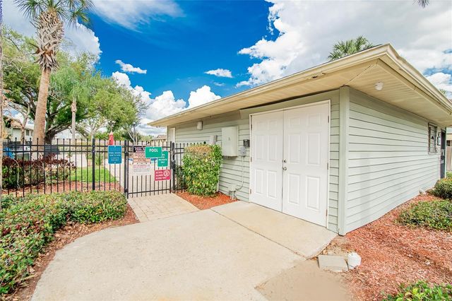 202 RED MAPLE PLACE 202, Brandon, FL 33510