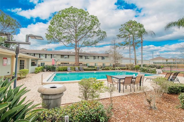 202 RED MAPLE PLACE 202, Brandon, FL 33510