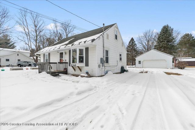 6246 Gardenia Avenue, Lansing, MI 48911