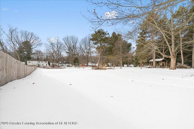 6246 Gardenia Avenue, Lansing, MI 48911