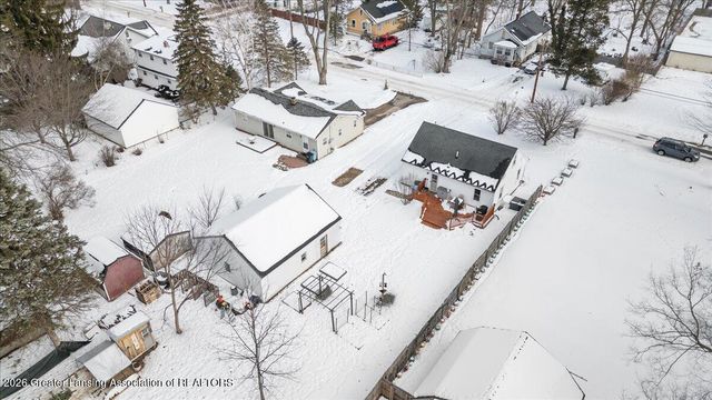 6246 Gardenia Avenue, Lansing, MI 48911