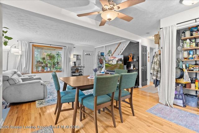 6246 Gardenia Avenue, Lansing, MI 48911