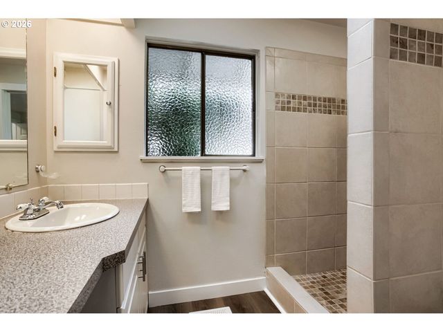 14785 Nw PERIMETER Dr, Beaverton, OR 97006