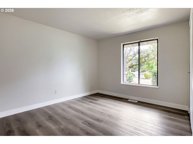 14785 Nw PERIMETER Dr, Beaverton, OR 97006