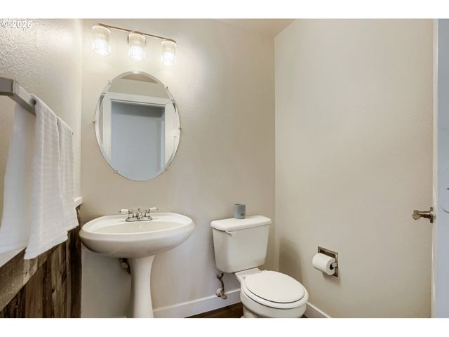 14785 Nw PERIMETER Dr, Beaverton, OR 97006