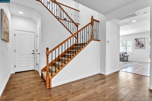 5608 Ashbourne Way, Antioch, CA 94531