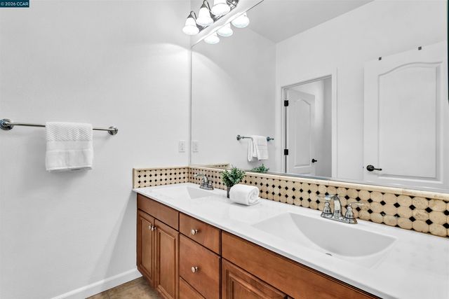5608 Ashbourne Way, Antioch, CA 94531