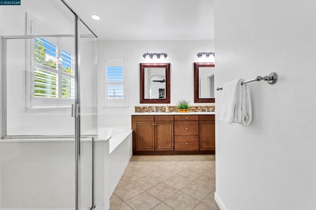 5608 Ashbourne Way, Antioch, CA 94531