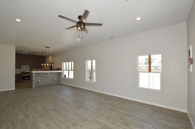 261 E Street, Fresno, CA 93706