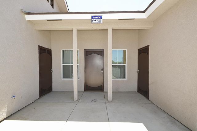 261 E Street, Fresno, CA 93706