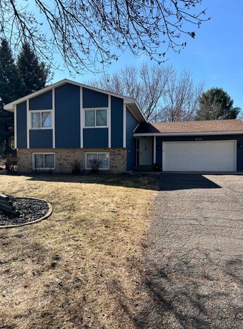 9153 Larch Lane N, Maple Grove, MN 55369
