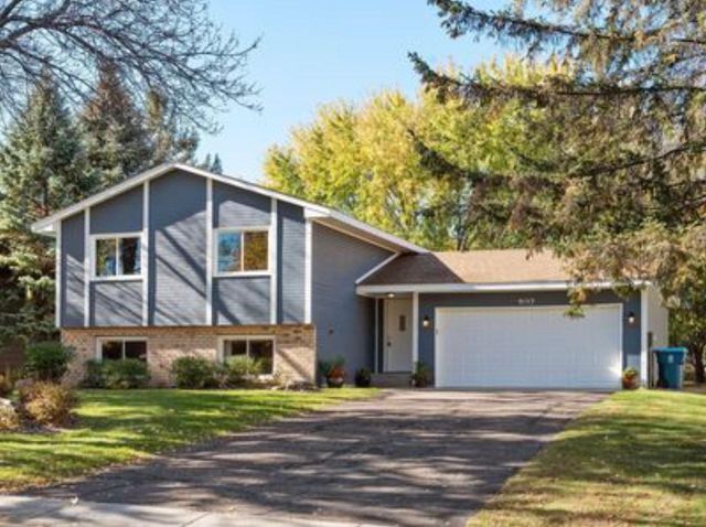 9153 Larch Lane N, Maple Grove, MN 55369