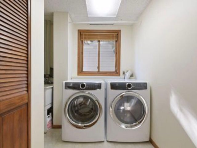 9153 Larch Lane N, Maple Grove, MN 55369