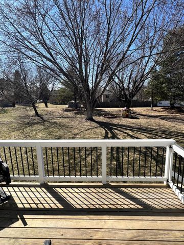 9153 Larch Lane N, Maple Grove, MN 55369