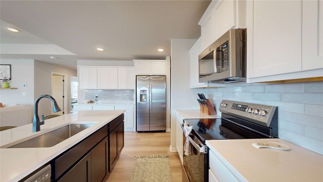 2311 Oxley Drive, Granger, IA 50109