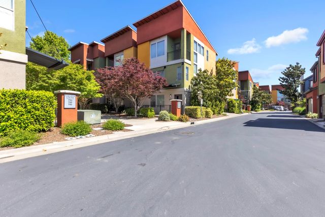 792 Dolomite Ct, West Sacramento, CA 95691