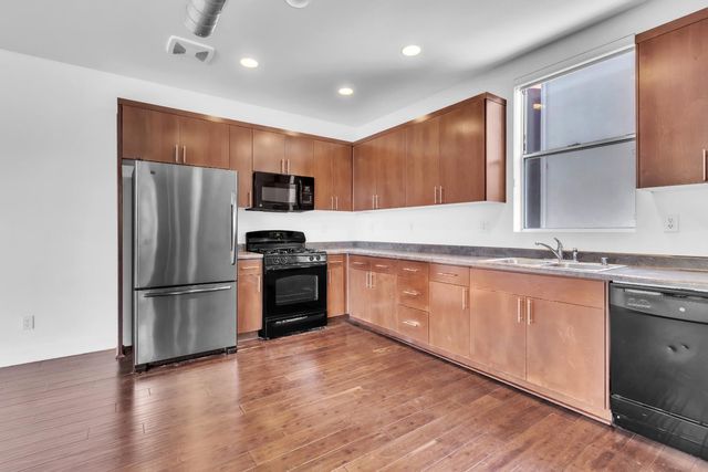 792 Dolomite Ct, West Sacramento, CA 95691