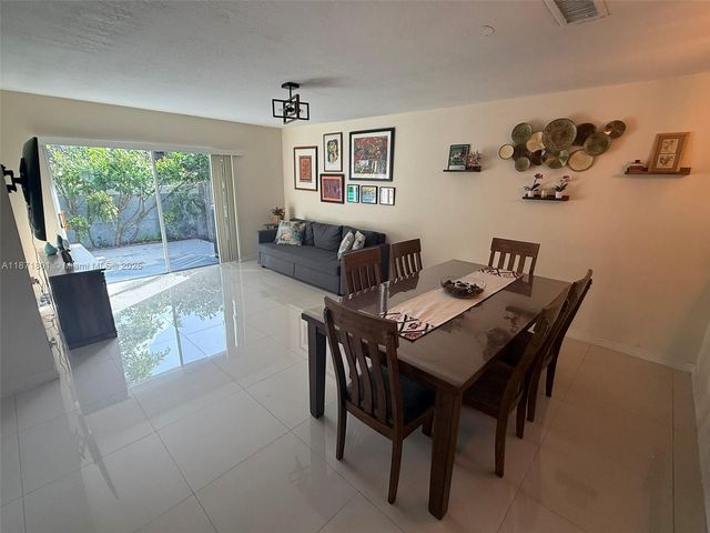 14251 SW 96th Ter 14251, Miami, FL 33186