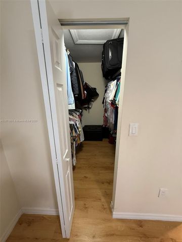 14251 SW 96th Ter 14251, Miami, FL 33186