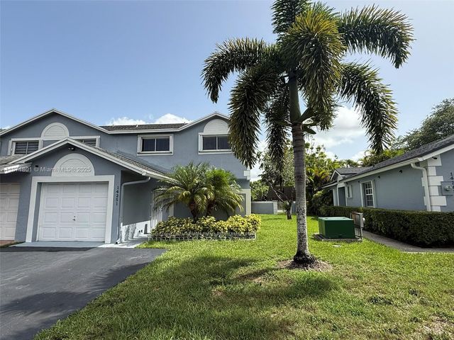 14251 SW 96th Ter 14251, Miami, FL 33186