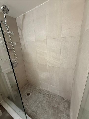 14251 SW 96th Ter 14251, Miami, FL 33186