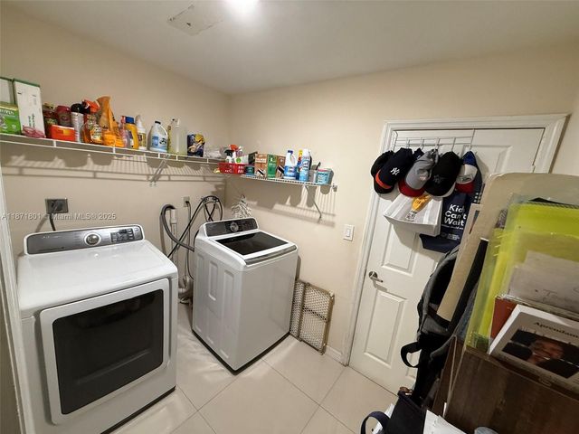 14251 SW 96th Ter 14251, Miami, FL 33186