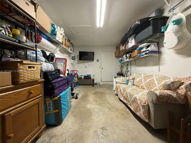 14251 SW 96th Ter 14251, Miami, FL 33186