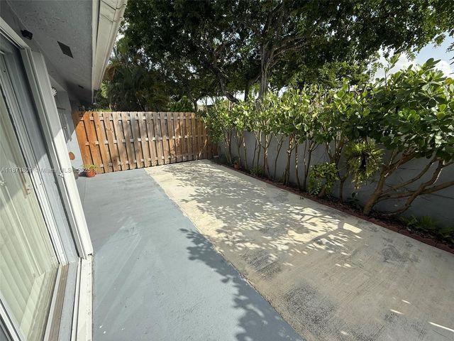 14251 SW 96th Ter 14251, Miami, FL 33186