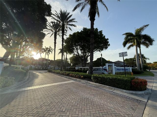 14251 SW 96th Ter 14251, Miami, FL 33186