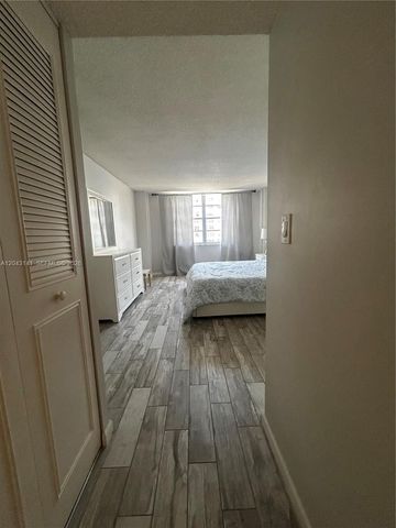 251 174th Street 1607, Sunny Isles Beach, FL 33160