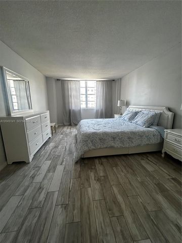 251 174th Street 1607, Sunny Isles Beach, FL 33160
