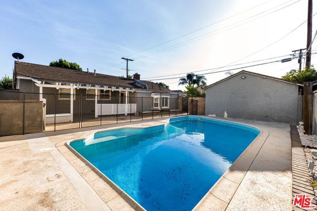 205 E Hurst Street, Covina, CA 91723
