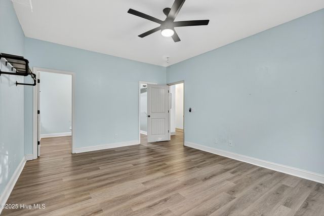 117 Cedar Ridge Drive, Maysville, NC 28555