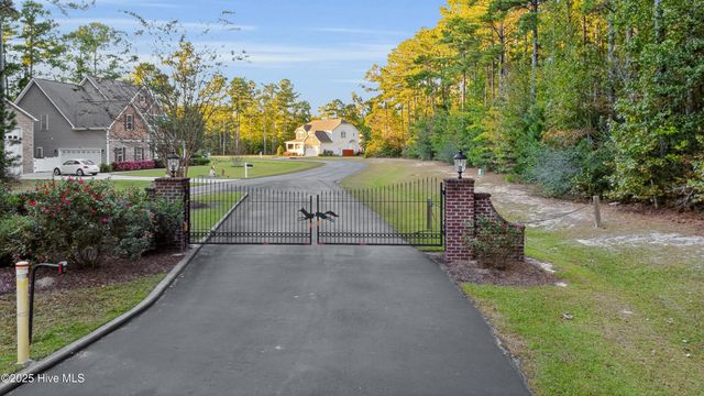 117 Cedar Ridge Drive, Maysville, NC 28555