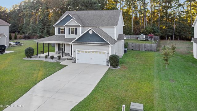 117 Cedar Ridge Drive, Maysville, NC 28555
