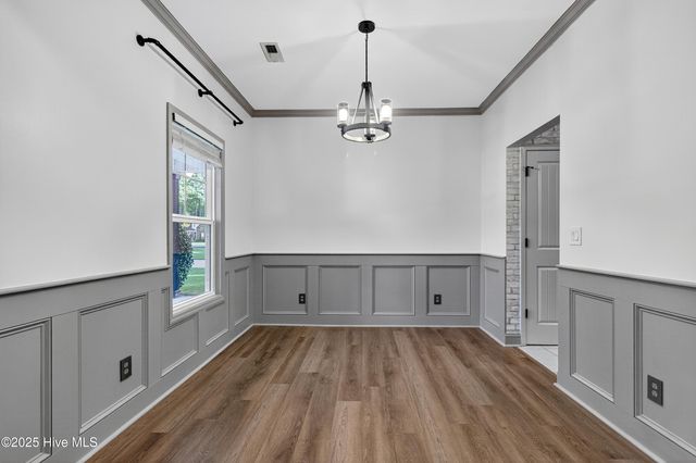 117 Cedar Ridge Drive, Maysville, NC 28555