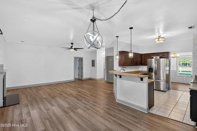 117 Cedar Ridge Drive, Maysville, NC 28555