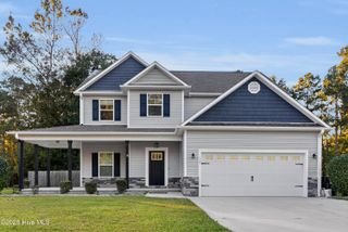 117 Cedar Ridge Drive, Maysville, NC 28555