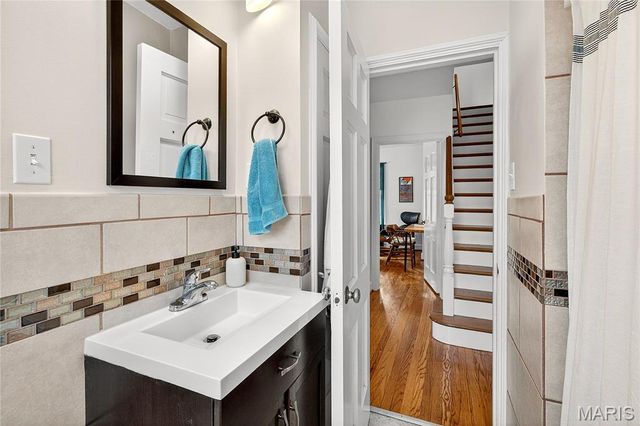 7465 Drexel Drive, University City, MO 63130